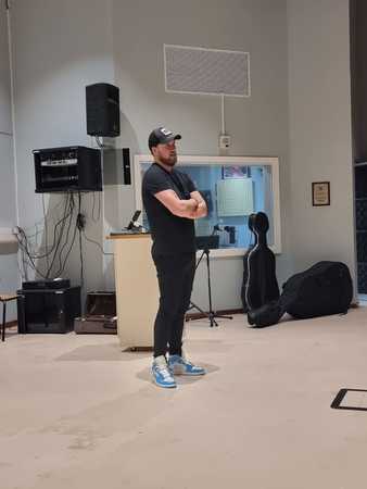 Business Visitor2 Business Visitor2